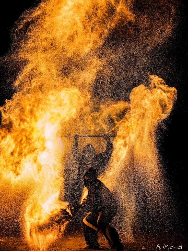 Feuerkünstler-Feuershows-Freaks-on-Fire-Leipzig